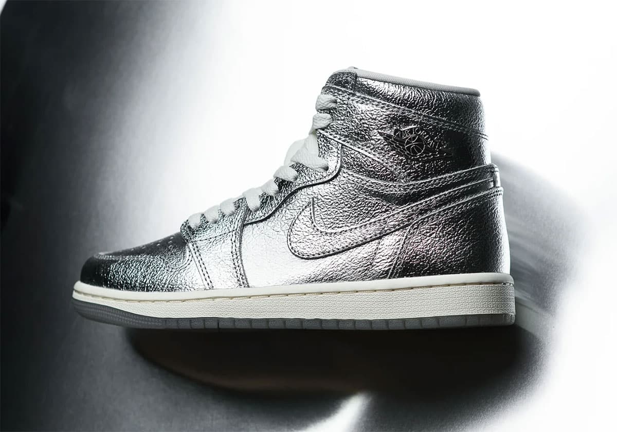 Air Jordan 1 “Chrome” FN7249-001 Release Date - HQZ