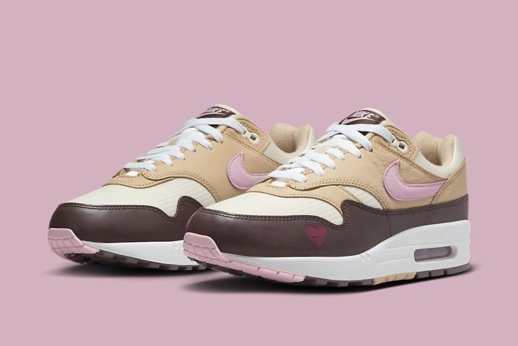 Nike-Air-Max-1-WMNS-Valentines-Day-FZ4346-200-01.jpg - HQZ