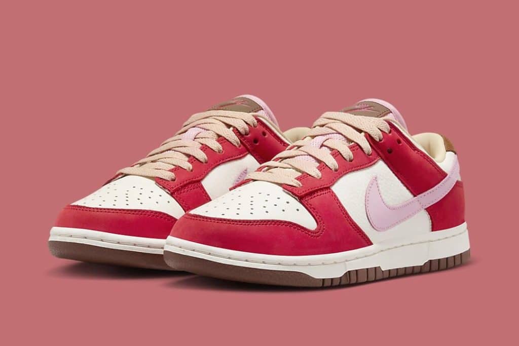 Nike-Dunk-Low-Premium-WMNS-Bacon-FB7910-600-01.jpg - HQZ