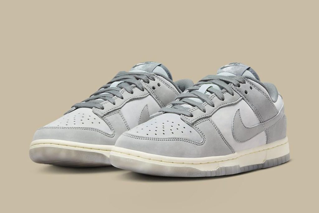 Nike-Dunk-Low-WMNS-Cool-Grey-FV1167-001-01.jpg - HQZ