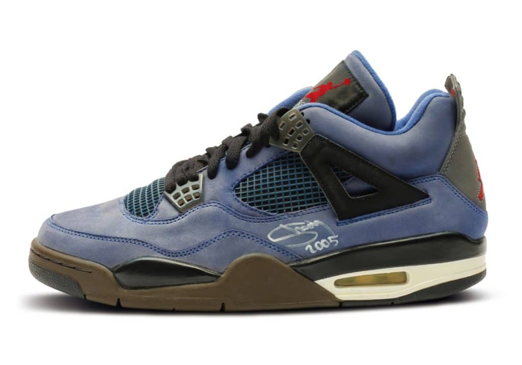 air-jordan-4-eminem-autographed-sothebys-7.jpg - HQZ