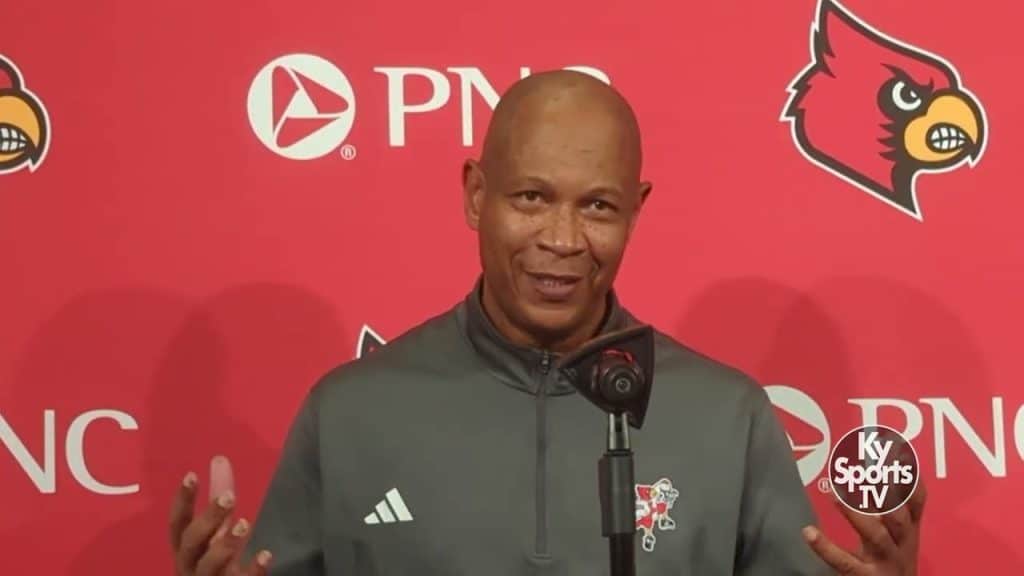 Louisville Cardinals MBB Coach Payne Reacts To NC State Loss - HQZ Louisville Cardinals MBB Coach Payne Reacts To NC State Loss