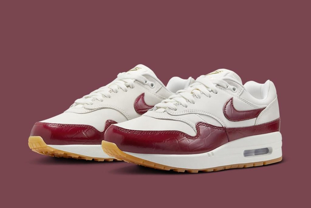 Nike-Air-Max-1-LX-Team-Red-FJ3169-100-01.jpg - HQZ