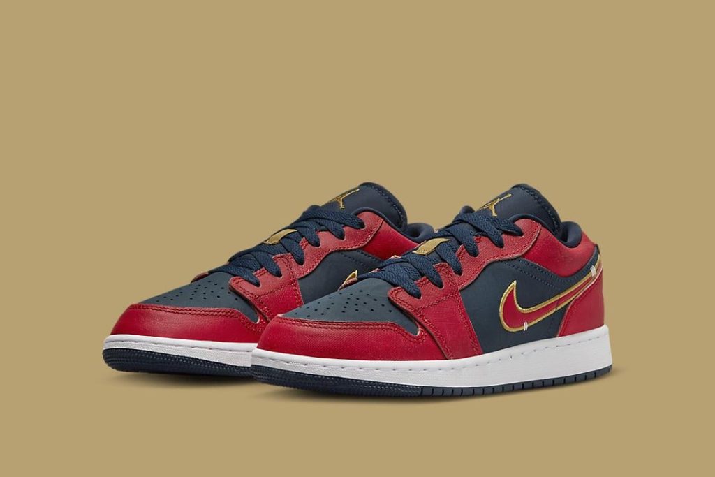 Air-Jordan-1-Low-SE-GS-FQ7380-400-01.jpg - HQZ