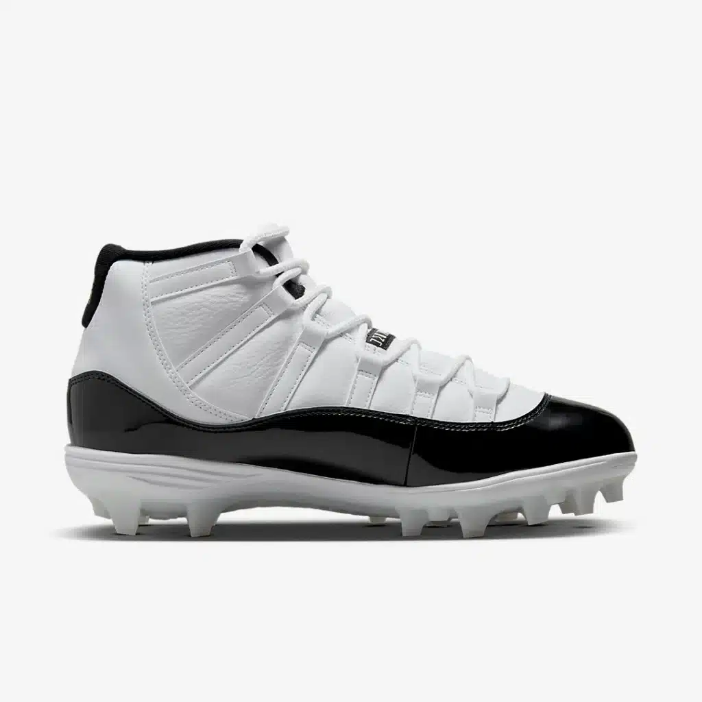 Air-Jordan-11-Cleat-Gratitude-FV5374-107-04 - HQZ
