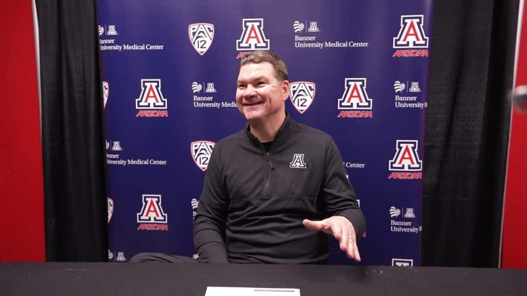 Arizona head coach Tommy Lloyd talks to the media after the Wildcats' 105-99 triple overtime win at Utah - HQZ Arizona head coach Tommy Lloyd talks to the media after the Wildcats' 105-99 triple overtime win at Utah