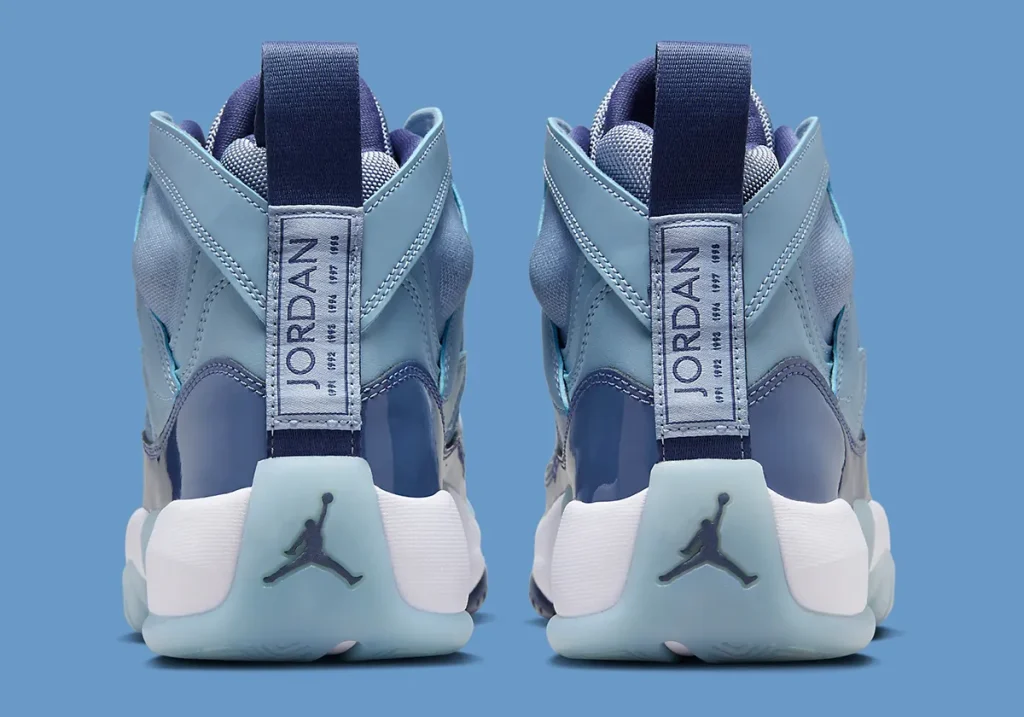 jordan-two-trey-blue-grey-ice-blue-diffused-blue-dr9631-400-4 - HQZ
