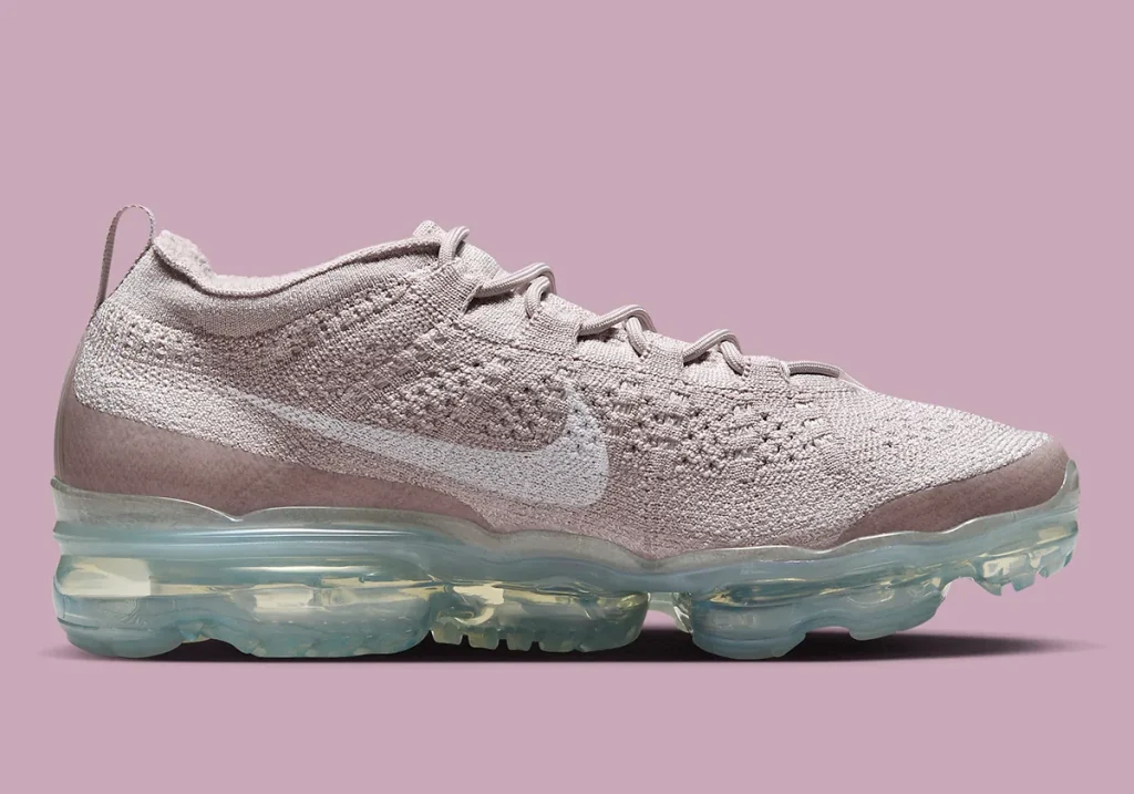 nike-vapormax-flyknit-2023-womens-platinum-violet-DV6840-003-8 - HQZ