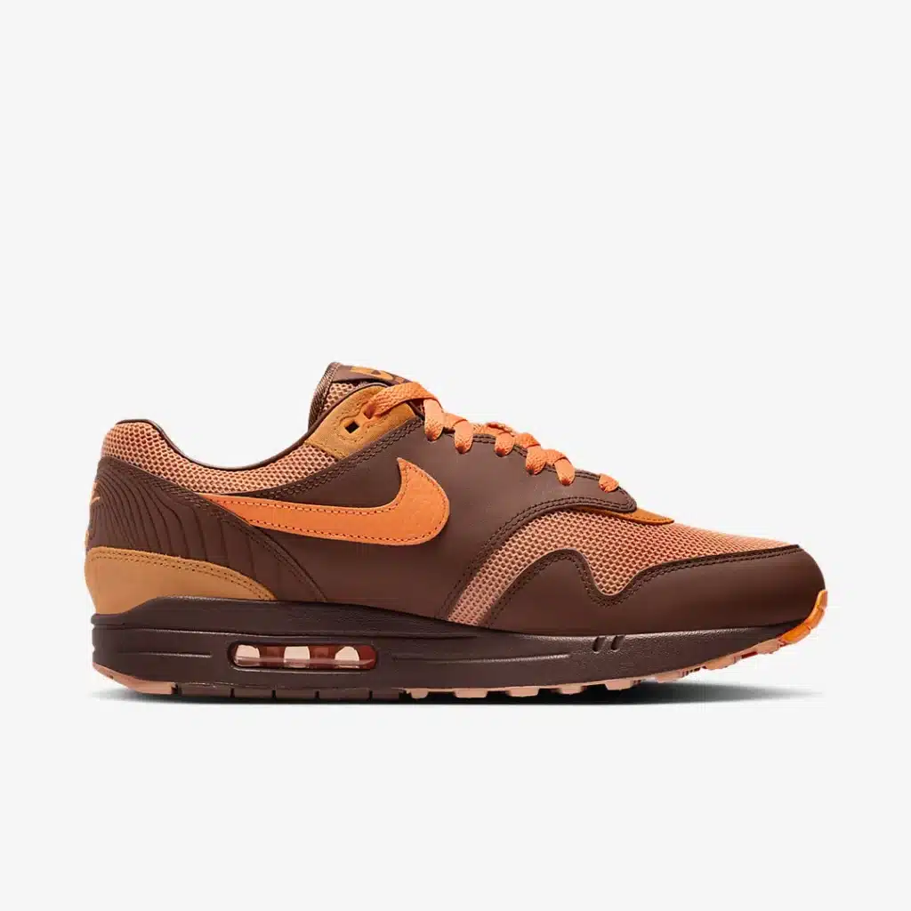 Nike-Air-Max-1-Kings-Day-HF7346-200-04 - HQZ