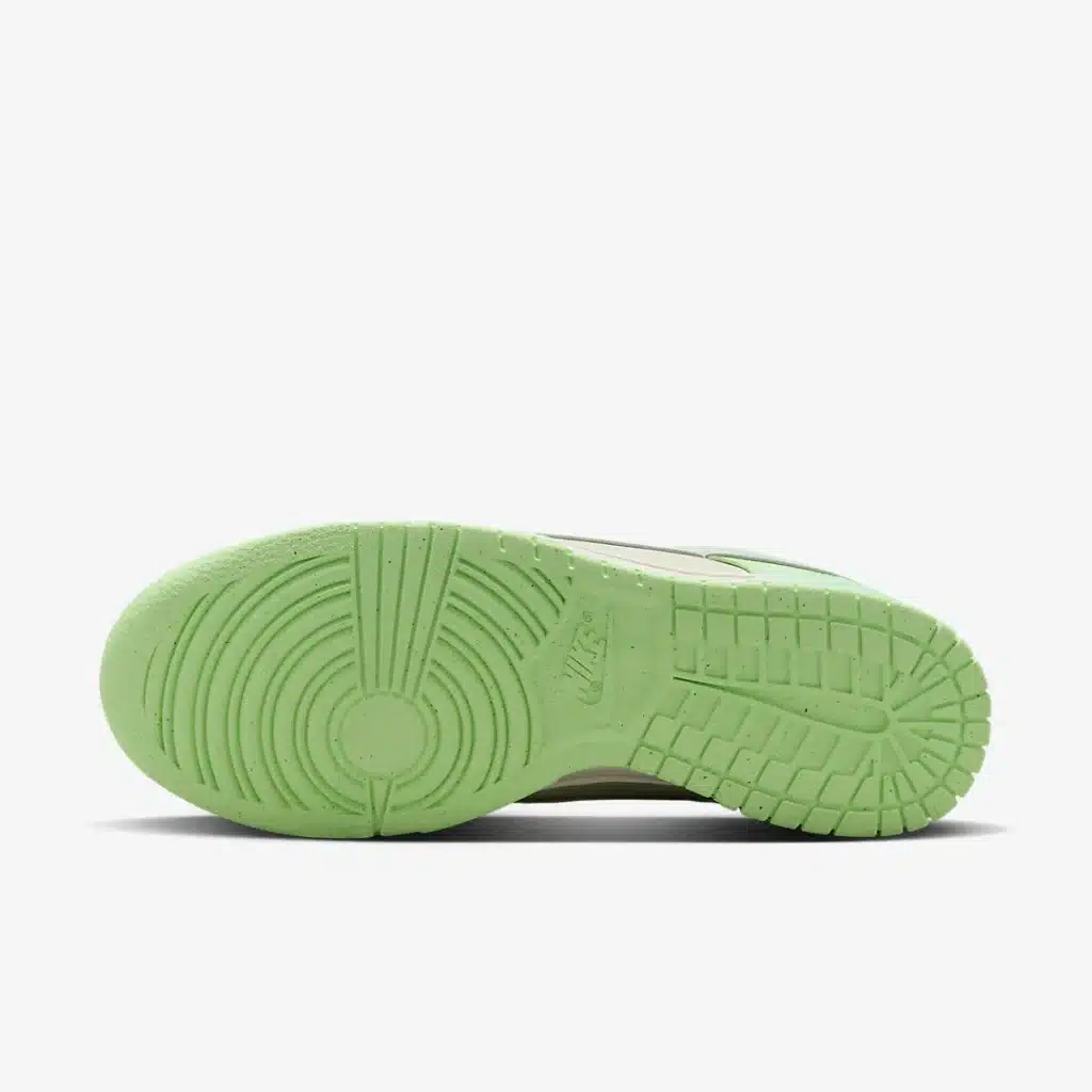 Nike-Dunk-Low-Next-Nature-WMNS-Sea-Glass-FN6344-001-04 - HQZ