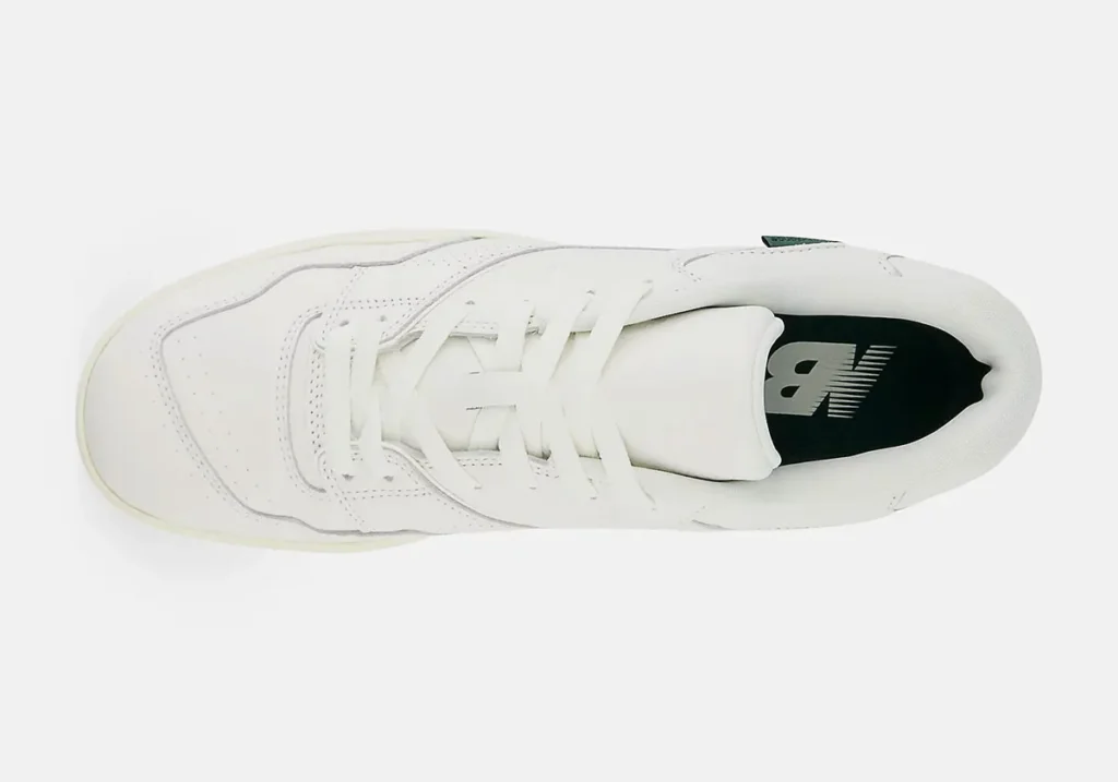 new-balance-550-sea-salt-angora-nightwatch-green-bb550pwt-5 - HQZ