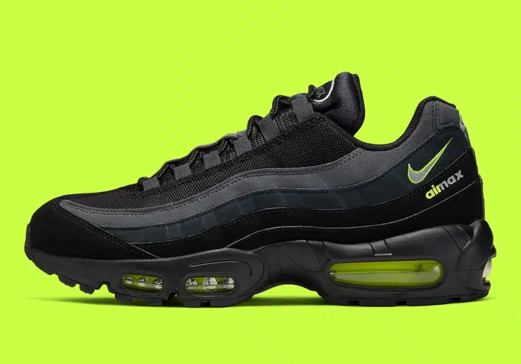 nike-air-max-95-black-volt-retro-logo-cv1635-002-6 - HQZ