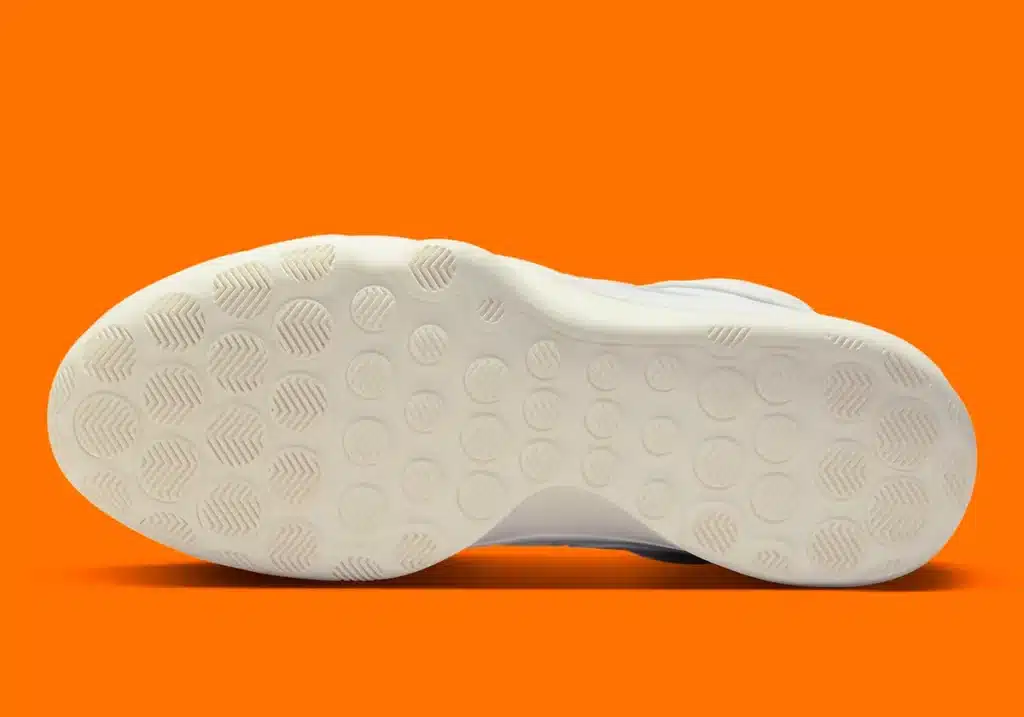 nike-zoom-gt-hustle-2-white-orange-dj9405-104-4 - HQZ
