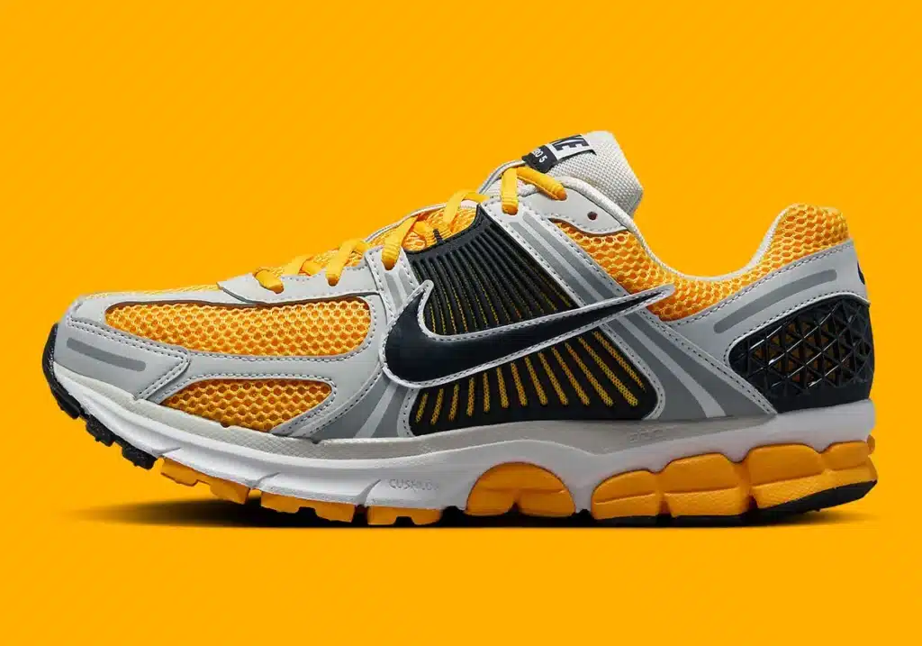 nike-zoom-vomero-5-photon-dust-unversity-gold-laser-orange-fb9149-002-4 - HQZ