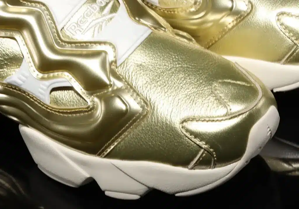reebok-instapump-fury-94-brass-100208827-1 - HQZ