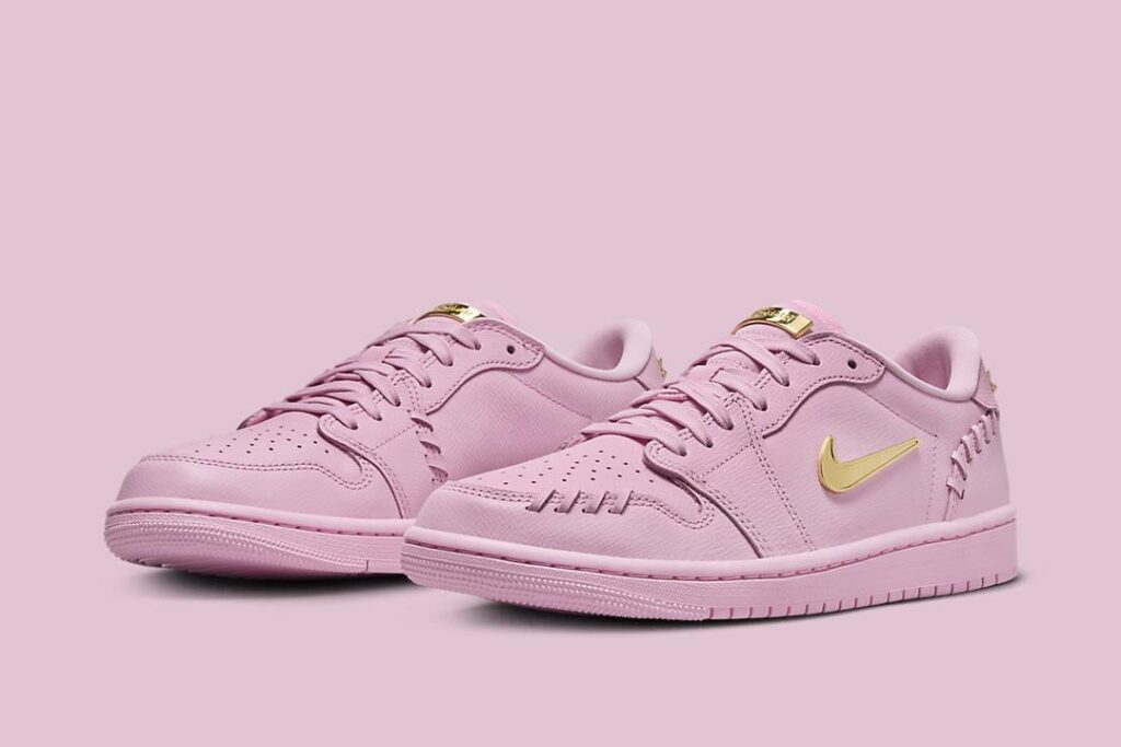 Air-Jordan-1-Low-WMNS-Method-of-Make-FN5032-600-01.jpg - HQZ