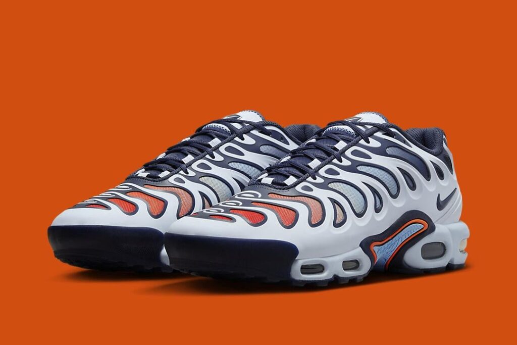 Nike-Air-Max-Plus-Drift-Football-GreyAquarius-Blue-FD4290-004-01.jpg - HQZ