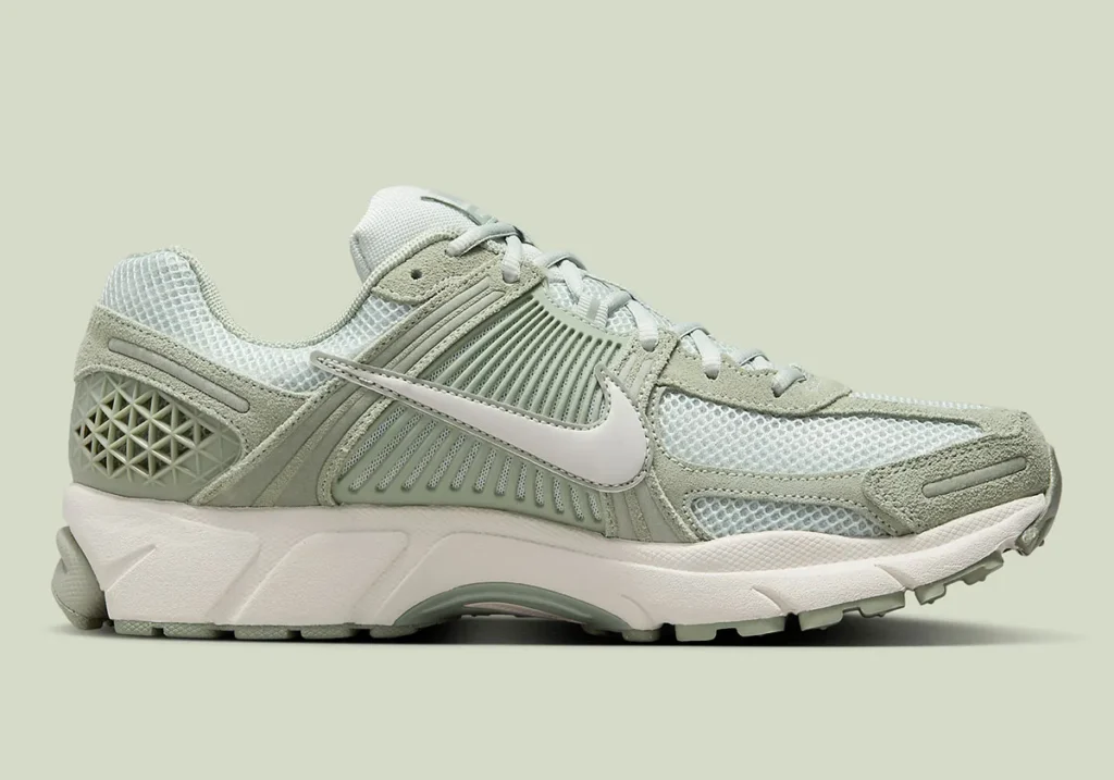 nike-zoom-vomero-5-jade-horizon-phantom-light-silver-7 - HQZ