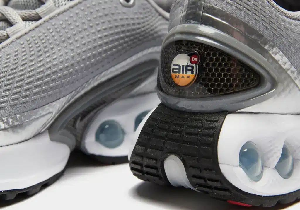 nike-air-max-dn-chrome-metallic-silver-1 - HQZ