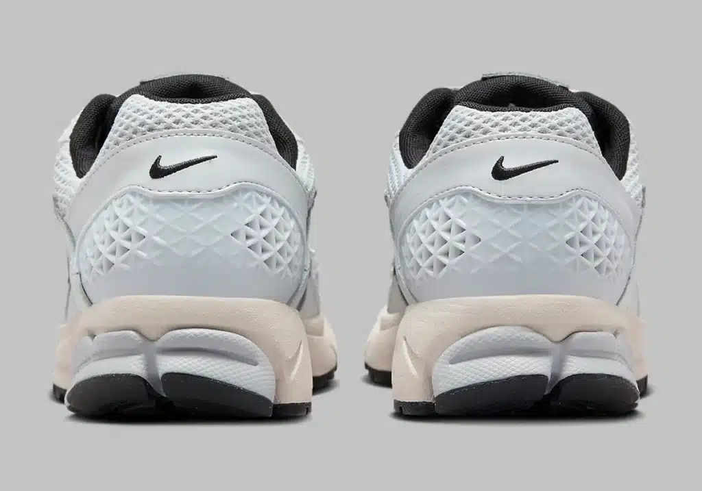 nike-zoom-vomero-5-pure-platinum-light-orewood-brown-fn6742-002-7 - HQZ
