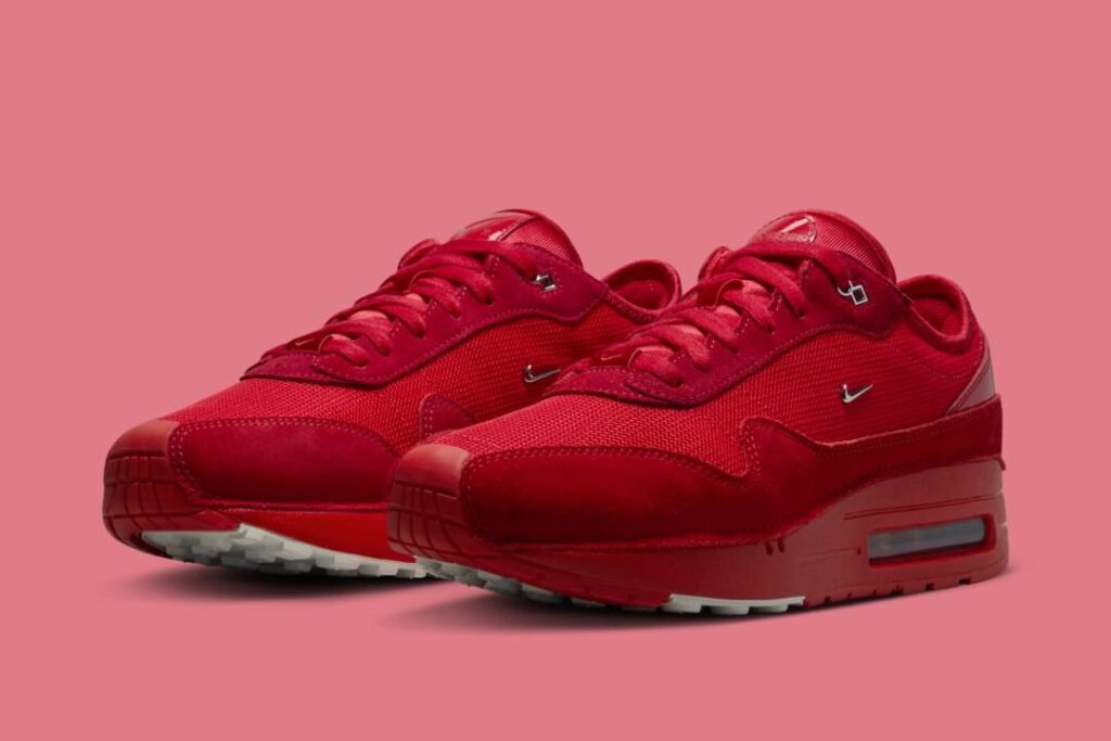 Jacquemus-x-Nike-Air-Max-1-86-Mystic-Red-HM6690-600-01jpg - HQZ