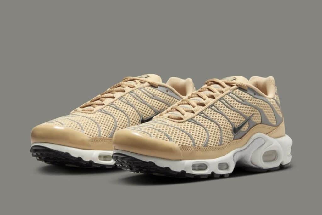 Nike-Air-Max-Plus-Sesame-FV8480-200-01jpg - HQZ