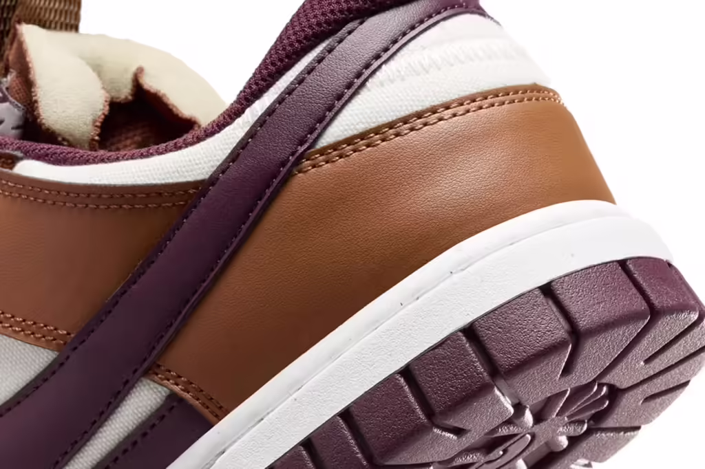 https___hypebeastcom_image_2024_06_03_nike-dunk-low-remastered-light-british-tan-burgundy-crush-fq8248-200-release-info-009 - HQZ