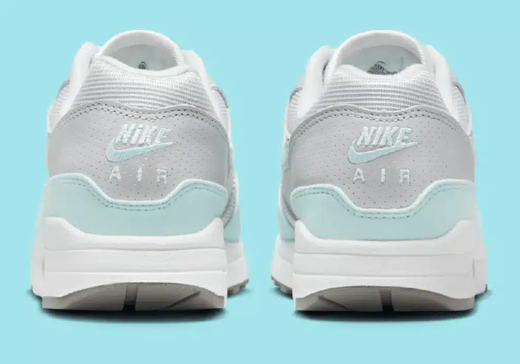 nike-air-max-1-metallic-platinum-flat-pewter-glacier-blue-hf5387-002-2 - HQZ