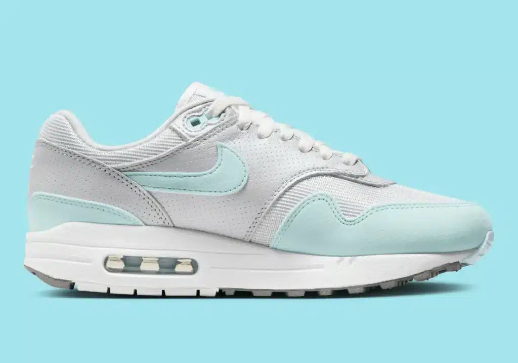 nike-air-max-1-metallic-platinum-flat-pewter-glacier-blue-hf5387-002-7 - HQZ