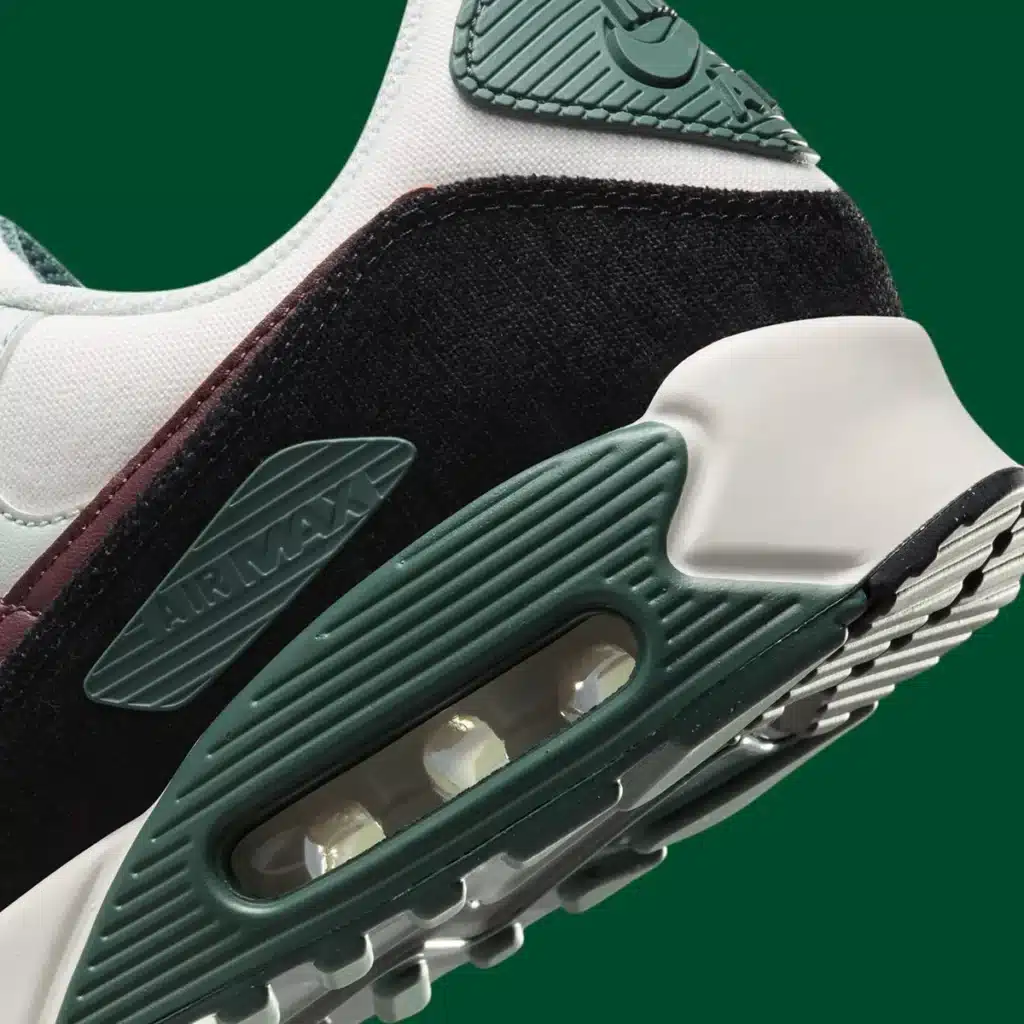 nike-air-max-90-prm-phantom-burgundy-crush-vintage-green-fv6059-001-9 - HQZ