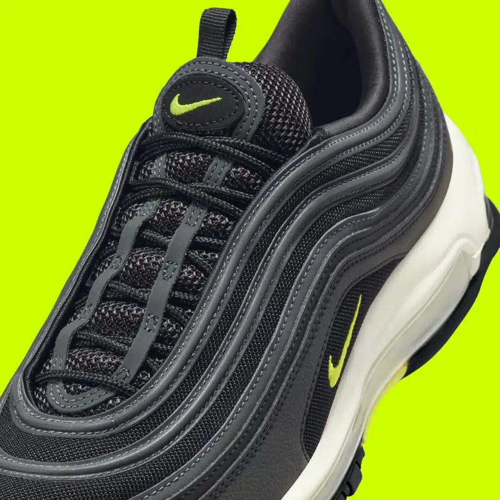 nike-air-max-97-black-volt-921826-023-7 - HQZ