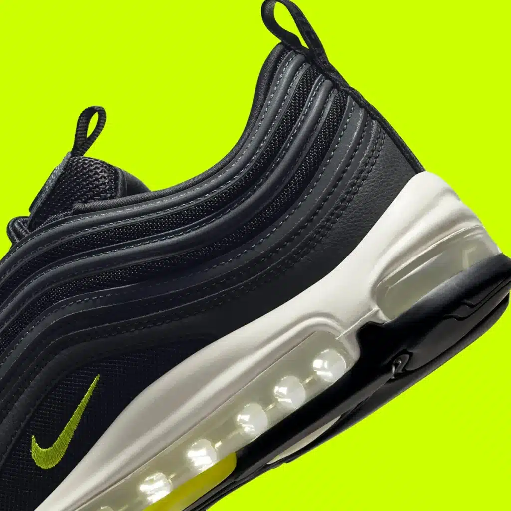 nike-air-max-97-black-volt-921826-023-8 - HQZ