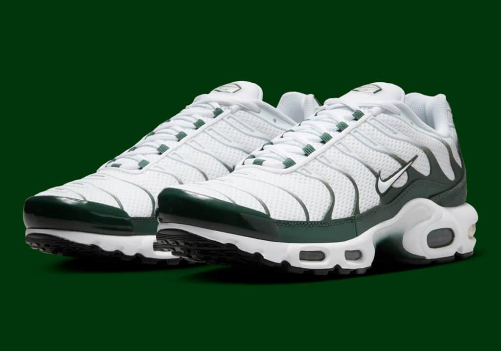 nike-air-max-plus-notebook-scribbles-fv6057-100-6jpg - HQZ