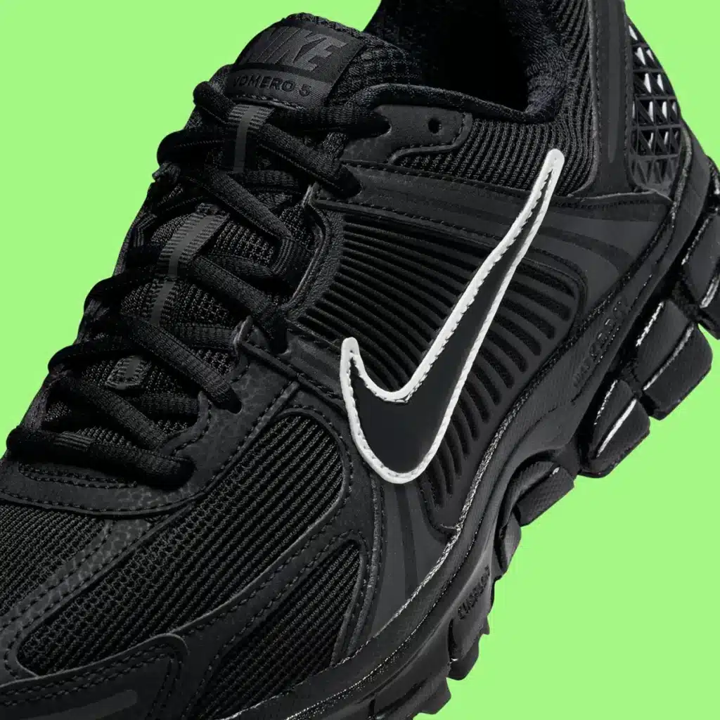 nike-zoom-vomero-5-black-white-hm9986-001-4 - HQZ