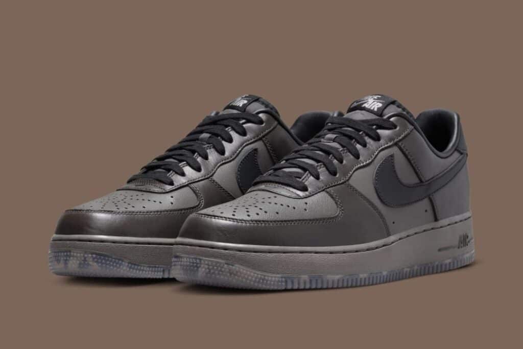 Air-Force-1-Low-Black-TeaPetra-Brown-FZ4167-200-01jpg - HQZ