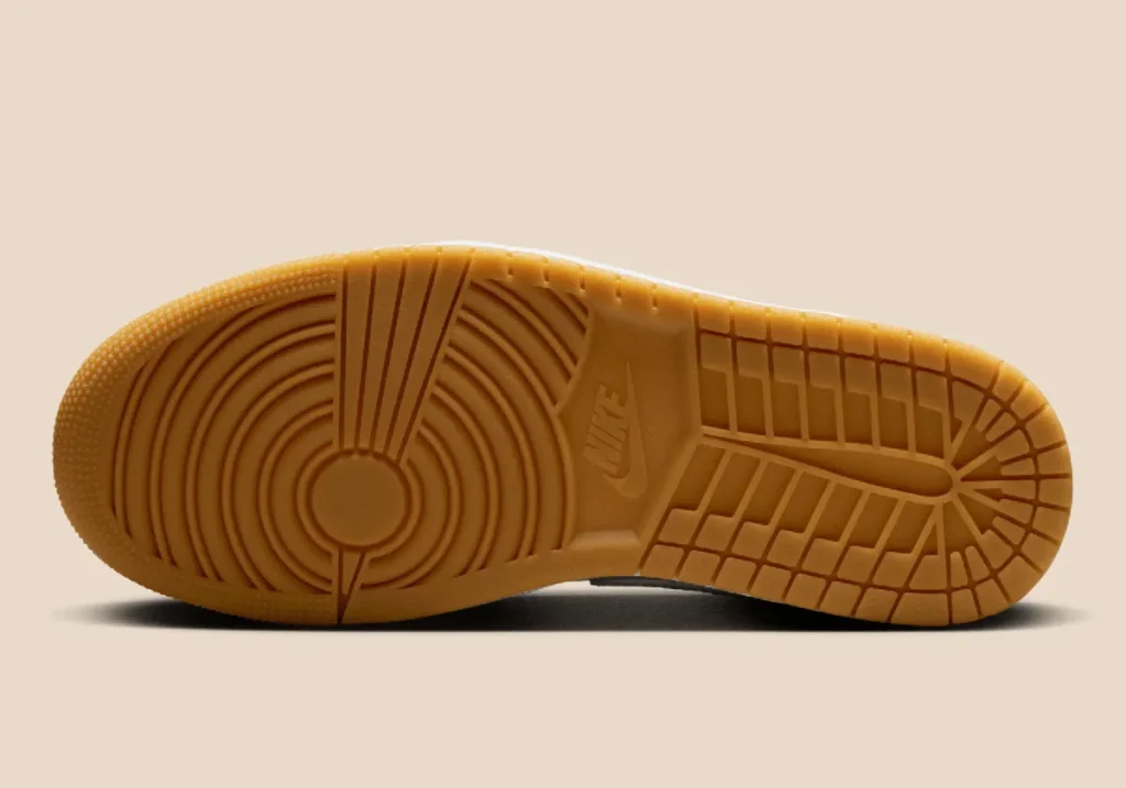 air-jordan-1-mid-light-bone-white-gum-yellow-bq6472-021-6 - HQZ