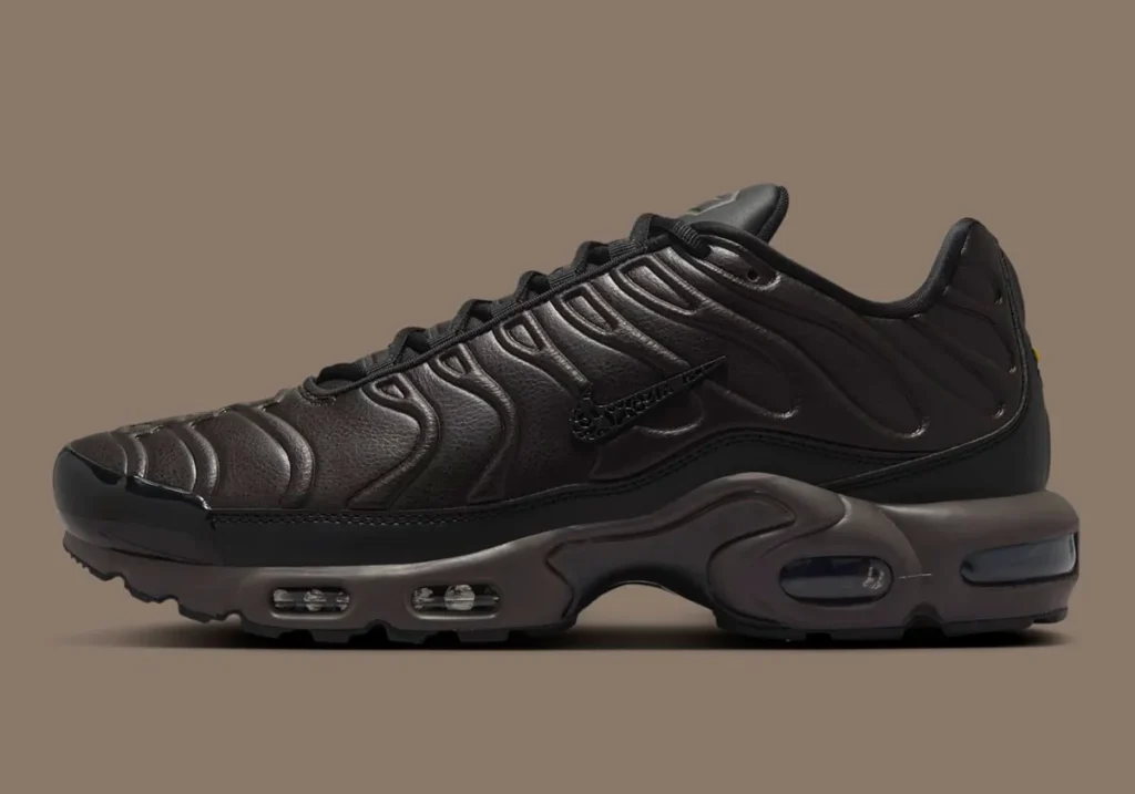 nike-air-max-plus-prm-olympic-black-tea-petra-brown-hj4519-200-3 - HQZ nike-air-max-plus-prm-olympic-black-tea-petra-brown-hj4519-200-3