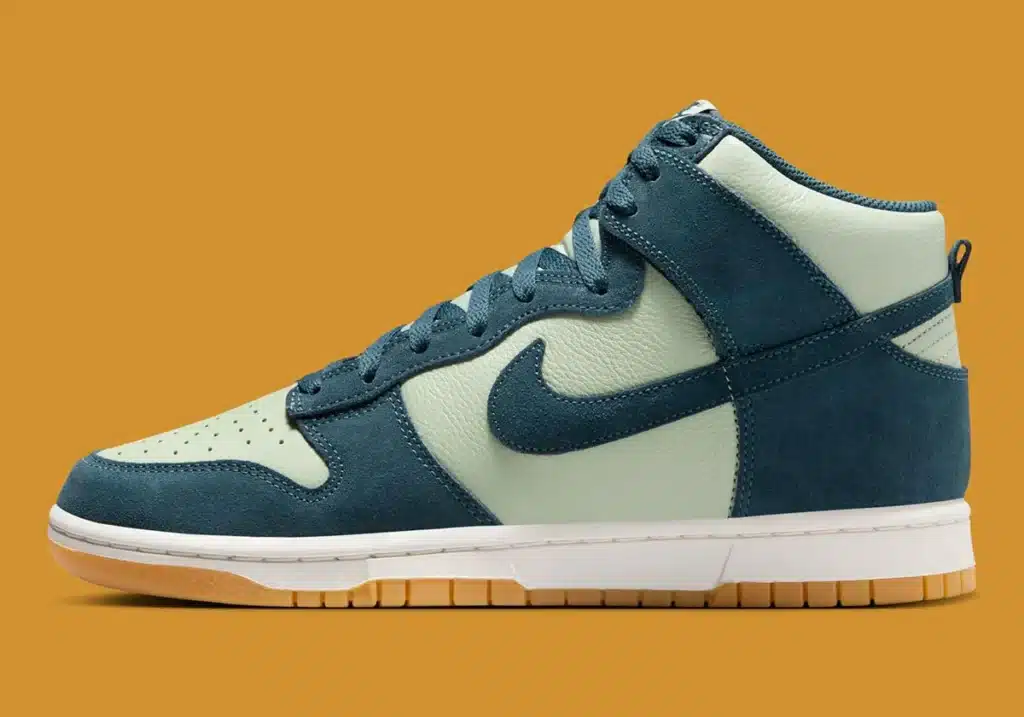 nike-dunk-high-jade-horizon-phantom-gum-yellow-armory-navy-fz4739-300-8 1 - HQZ