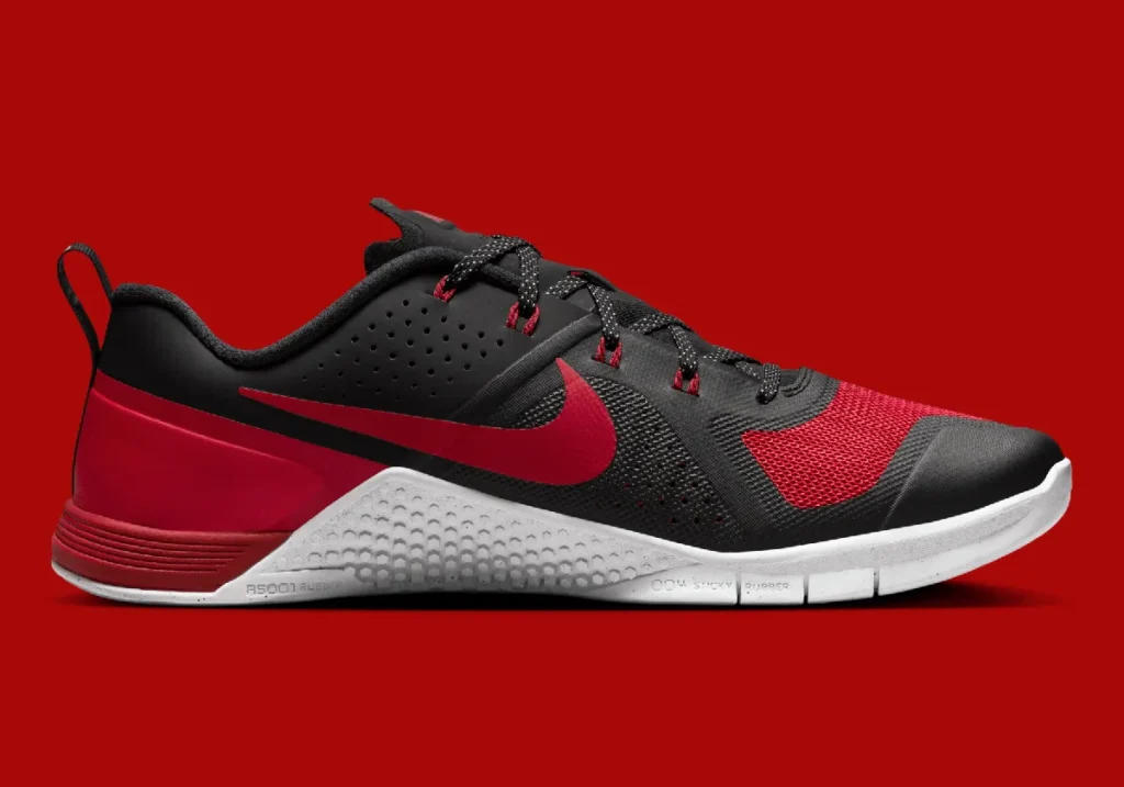 nike-metcon-1-banned-fq1854-001-release-date-9 - HQZ