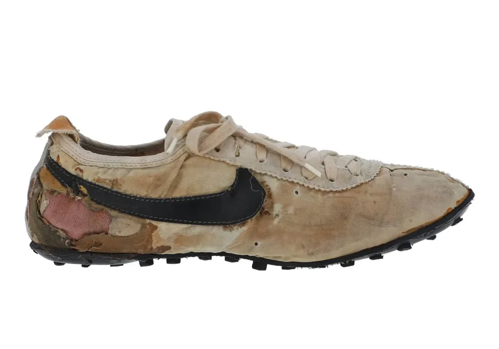 nike-moon-shoes-olympic-trials-goldin-auctions-3 - HQZ