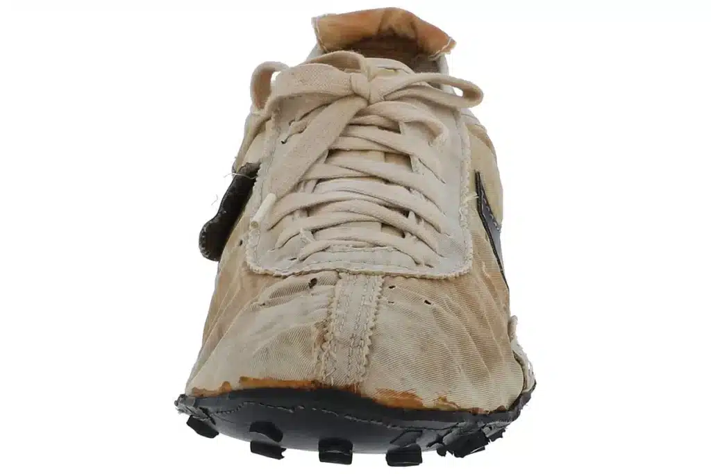 nike-moon-shoes-olympic-trials-goldin-auctions-4 - HQZ nike-moon-shoes-olympic-trials-goldin-auctions-4
