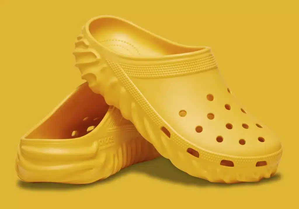 salehe-bembury-crocs-saru-clog-citrine-210141-77O-4 - HQZ