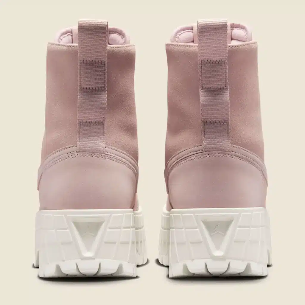 air-jordan-1-brooklyn-pink-oxford-light-bone-fj5737-601-1 - HQZ