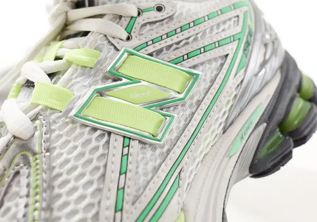 new-balance-1906r-silver-white-green-2 - HQZ new-balance-1906r-silver-white-green-2