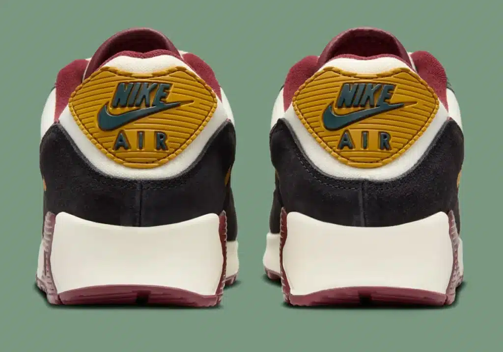 nike-air-max-90-coconut-milk-dark-team-red-bronzine-vintage-green-5 - HQZ