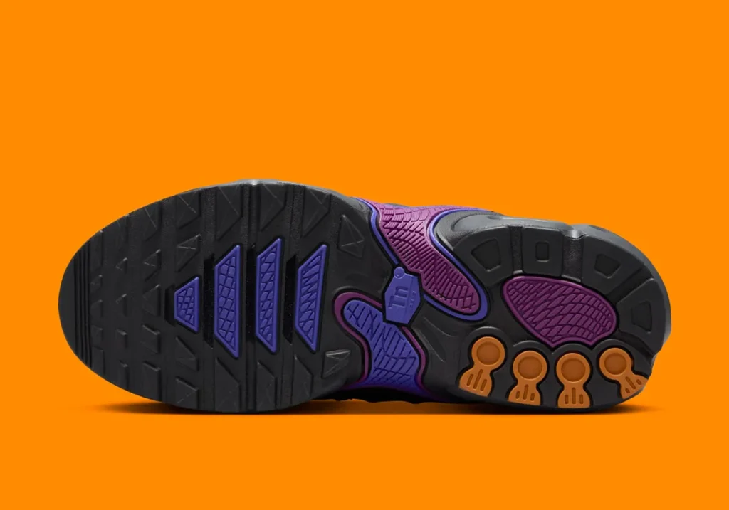 nike-air-max-plus-drift-gs-anthracite-monarch-black-viotech-7 - HQZ