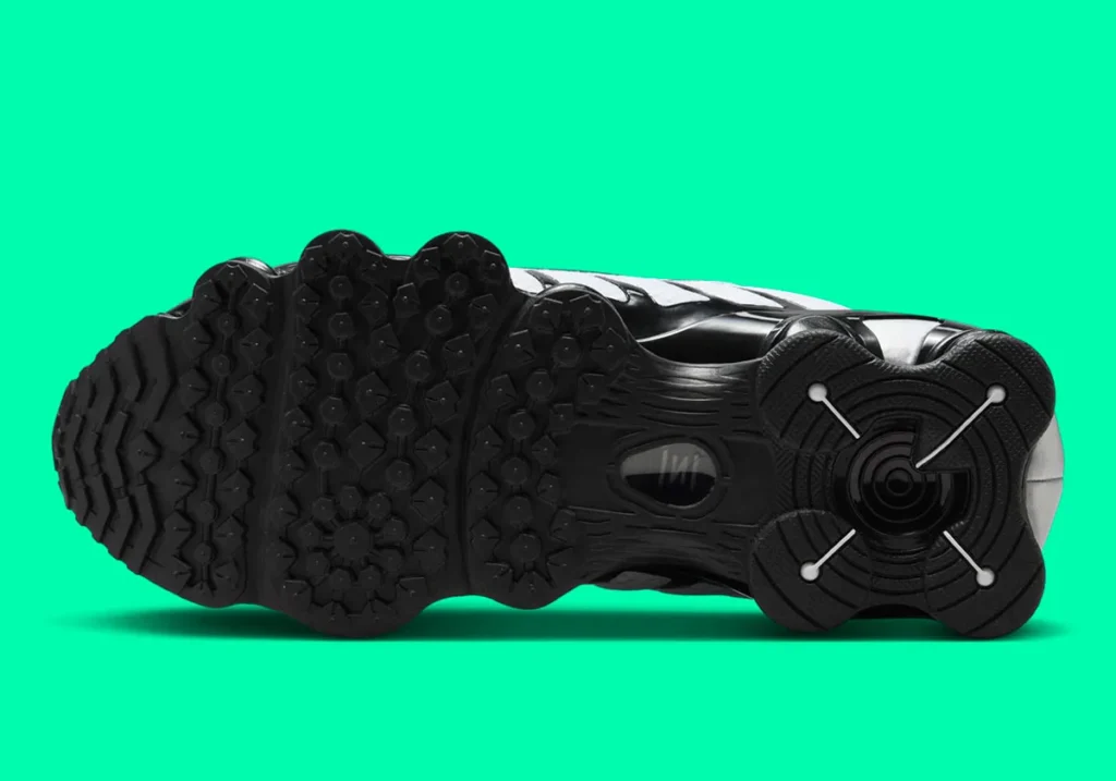 nike-shox-tl-metallic-silver-white-wolf-grey-black-hq4049-001-2 - HQZ