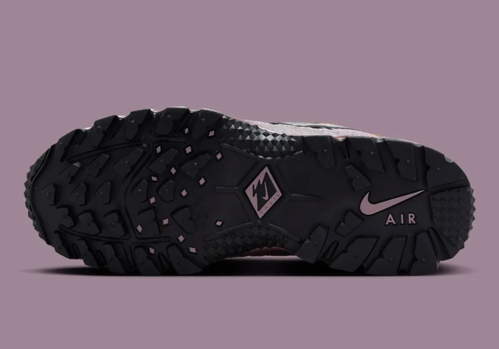 nike-air-humara-light-violet-ore-black-FZ8769-201-7 - HQZ