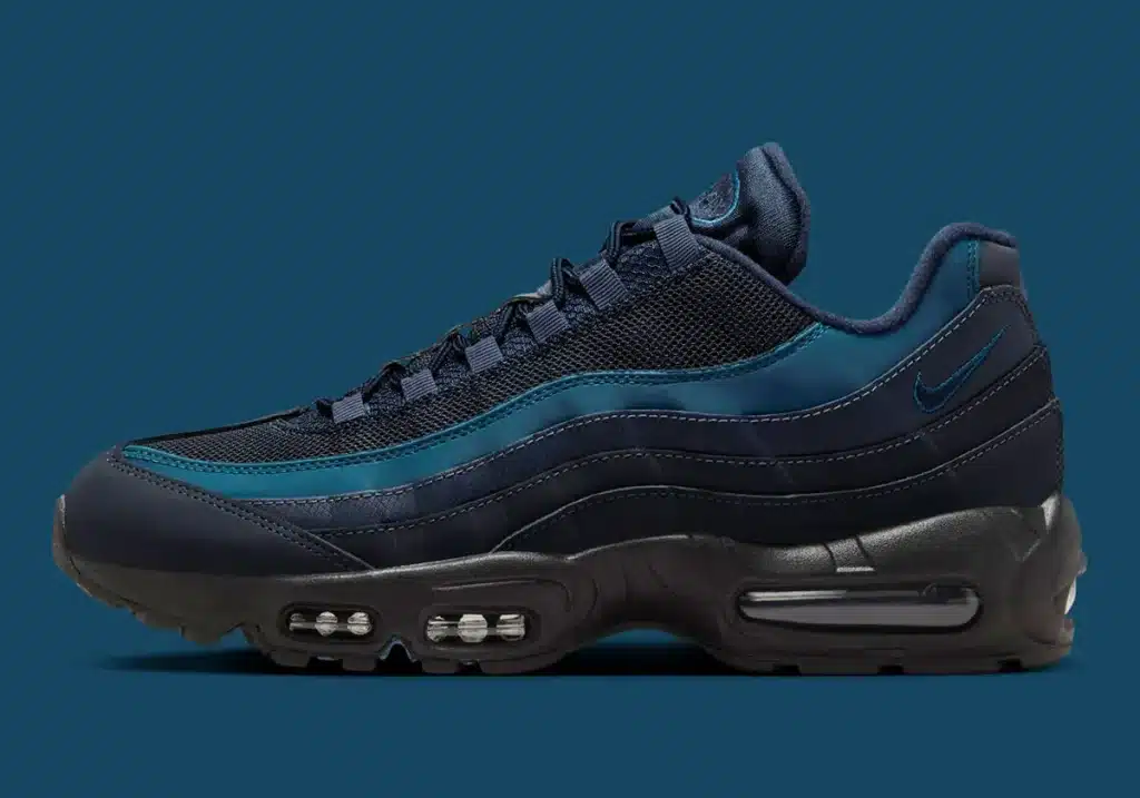 nike-air-max-95-obsidian-black-harbor-blue-hq3825-001-8 - HQZ
