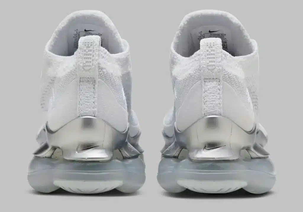 nike-air-max-scorpion-pure-platinum-metallic-silver-DJ4702-003-8 - HQZ
